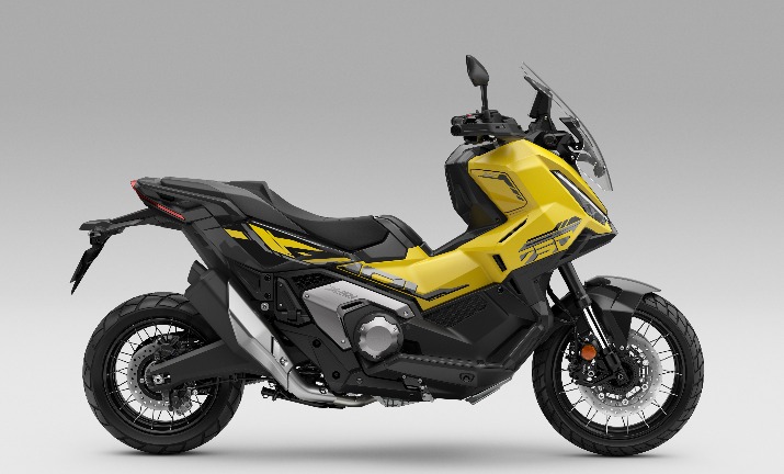 2025 - X-ADV